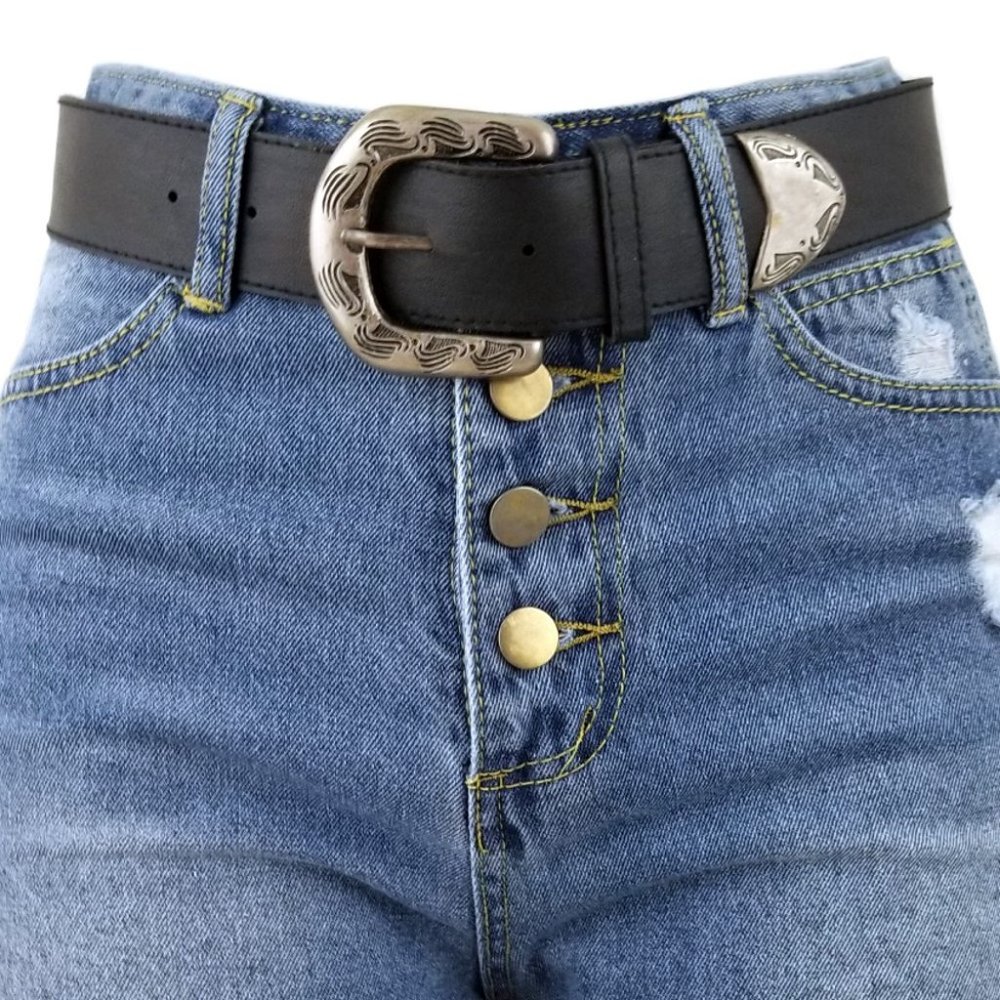 90s Vintage Embossed Buckle Faux Leather Belt - Picture 3 of 4